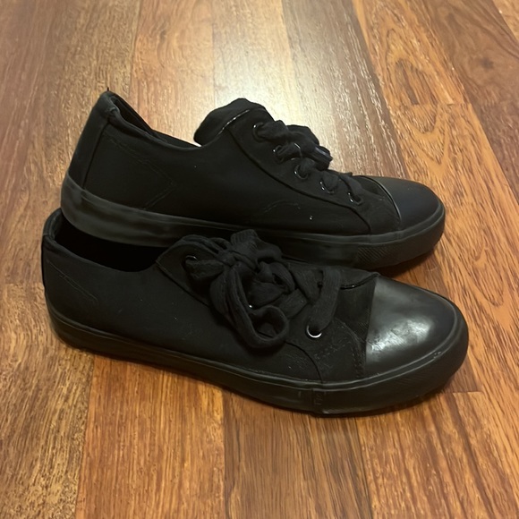 Safe T Step women’s black sneakers - Picture 4 of 5
